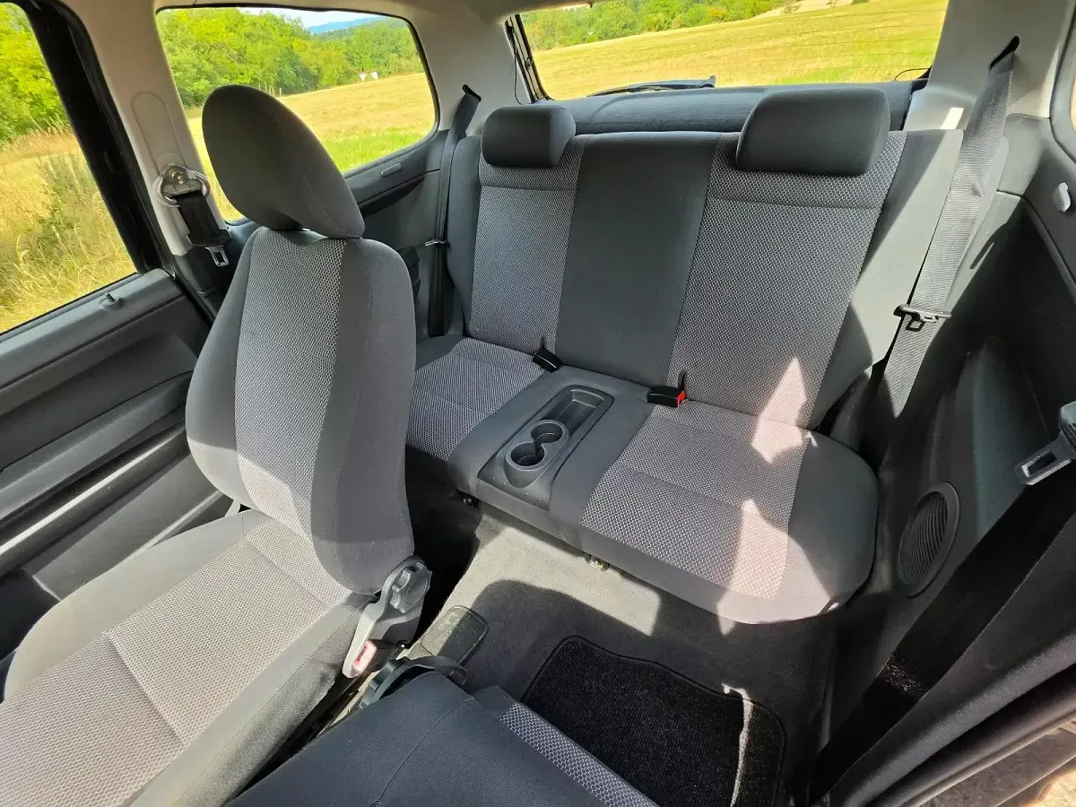 Gebraucht VW Fox 55 PS (40 kW) 2007 Schwarz Kleinwagen
