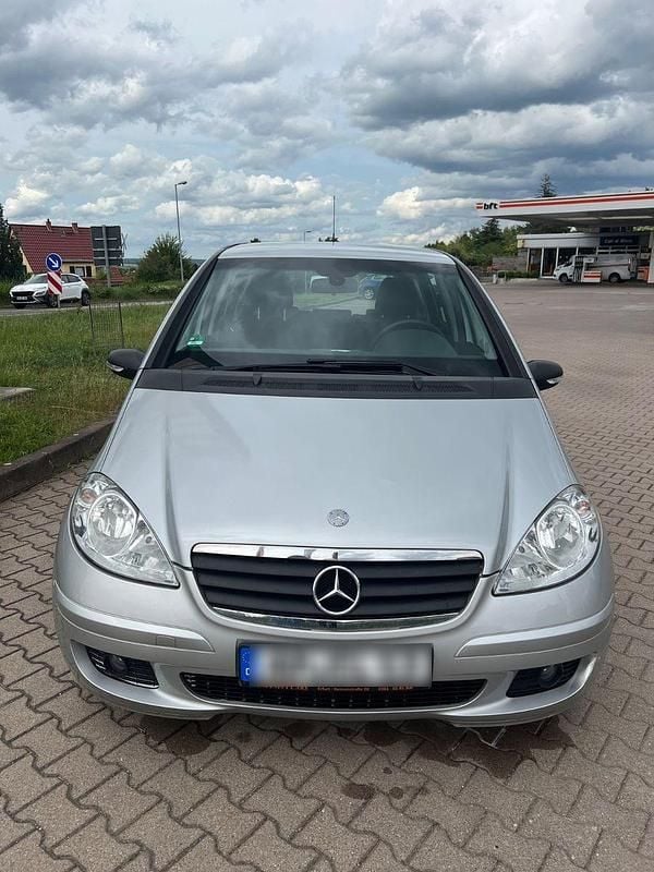 Silber Gebraucht 2005 Mercedes A150 Kleinwagen | 3.300 € (Fairer Preis) - Bild 1/4
