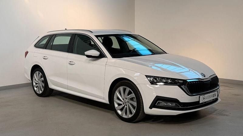 Gebraucht Skoda Octavia Style 204 PS (150 kW) 2021 Weiß Kombi