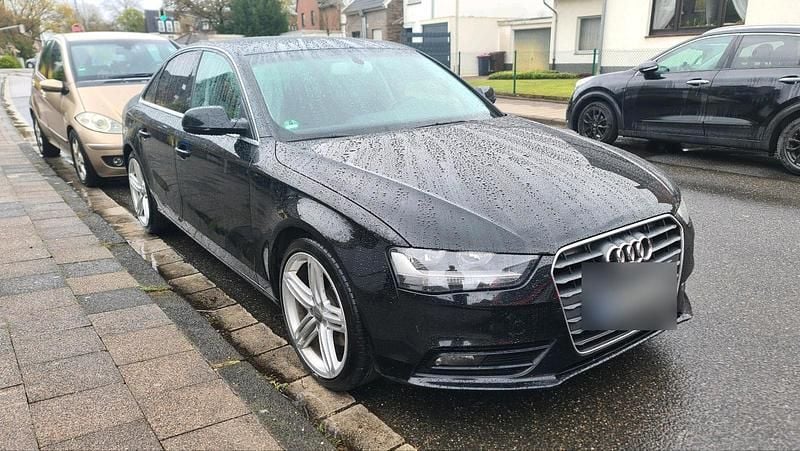 Gebraucht Audi A4 204 PS (150 kW) 2013 Grau Limousine
