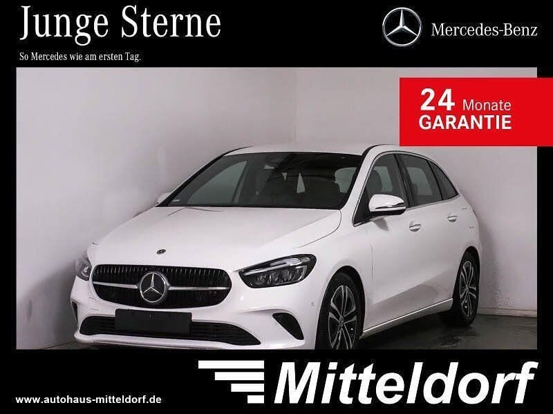 Gebraucht Mercedes B220 Advanced Plus 191 PS (140 kW) 2024 Weiß Van / Kleinbus