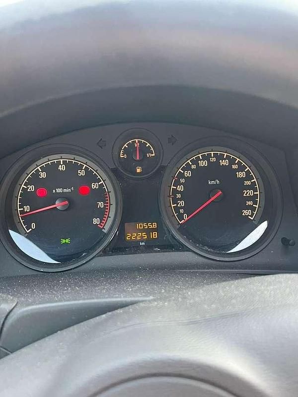 Gebraucht Opel Astra Selection 90 PS (66 kW) 2009 Grau Kleinwagen