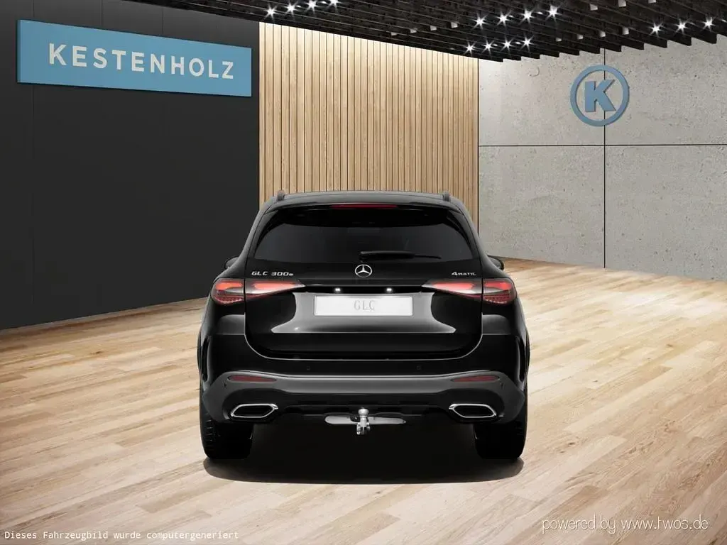 Gebraucht Mercedes GLC300e AMG 313 PS (230 kW) 2023 Obsidianschwarz SUV
