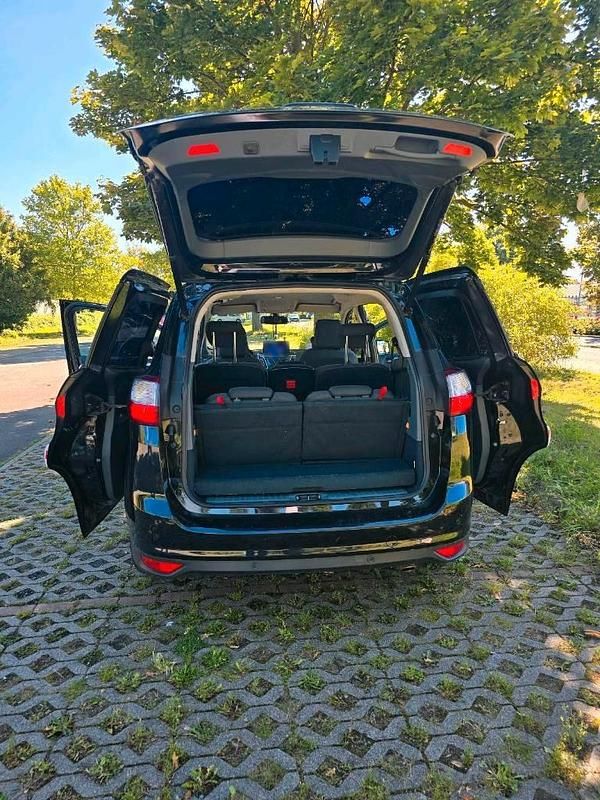 Usata Ford C-MAX 140 CV (102 kW) 2011 Nero Monovolume