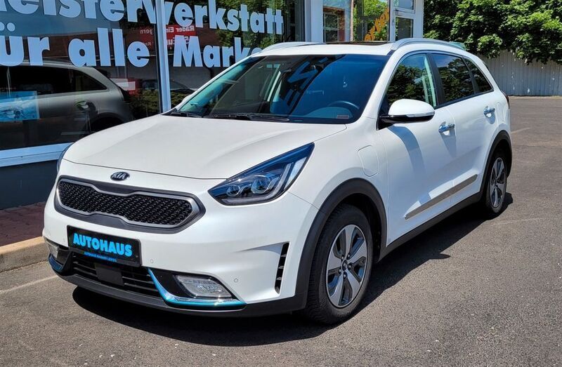 Weiß Gebraucht 2018 Kia Niro Spirit SUV | 20.450 € (Etwas zu teuer) - Bild 1/4