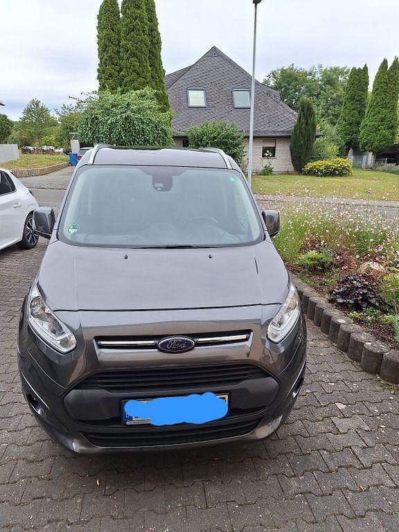 Grau Gebraucht 2017 Ford Tourneo Connect Titanium Van / Kleinbus | 13.990 € (Etwas zu teuer) - Bild 1/4