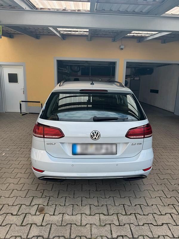 Gebraucht VW Golf VII 150 PS (110 kW) 2017 Weiß Kombi