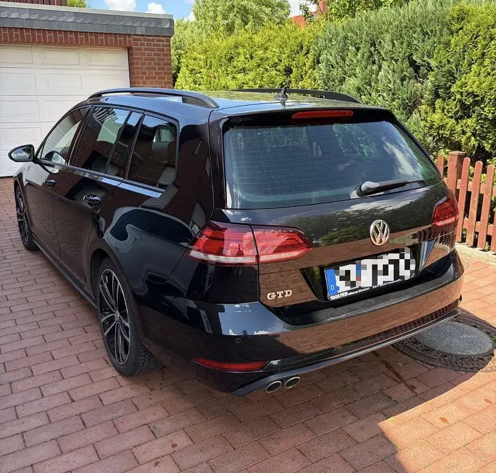Gebraucht VW Golf VII GTD 184 PS (135 kW) 2017 Limousine