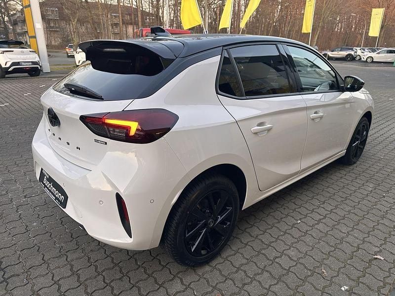 Second-hand Opel Corsa 102 CP (75 kW) 2025 Alb Hatchback