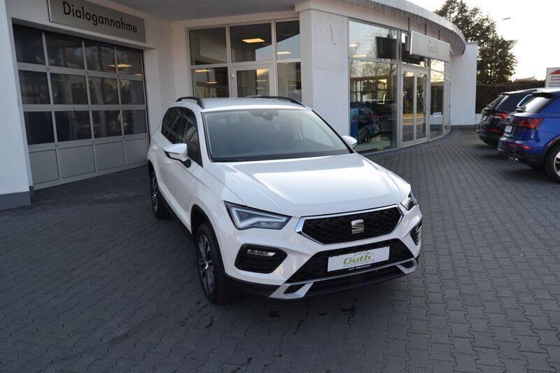 Weiß Gebraucht 2024 Seat Ateca Style SUV | 26.990 € (Fairer Preis) - Bild 1/4