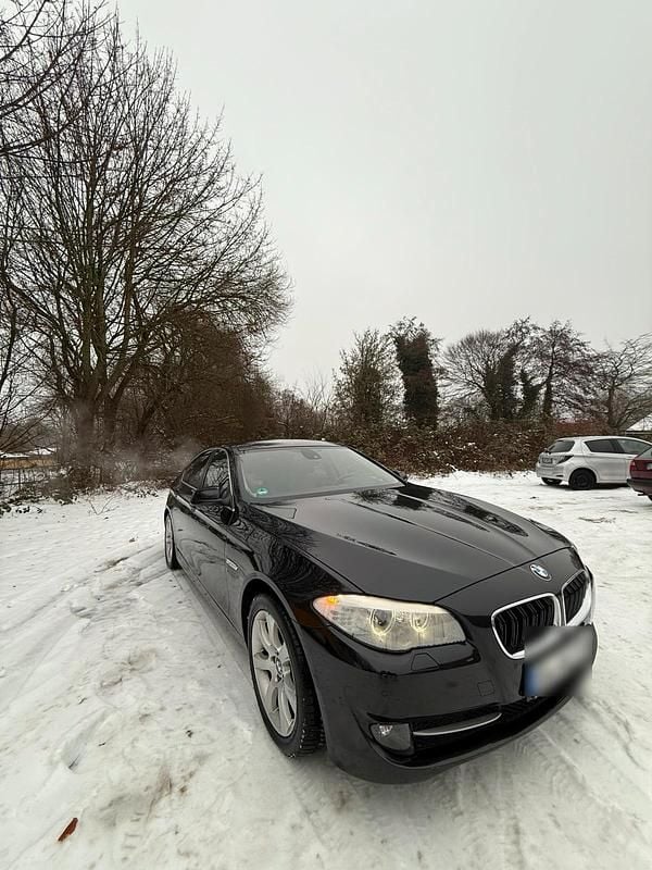 Schwarz Gebraucht 2013 BMW 525 Limousine | 13.999 € (Fairer Preis) - Bild 1/4