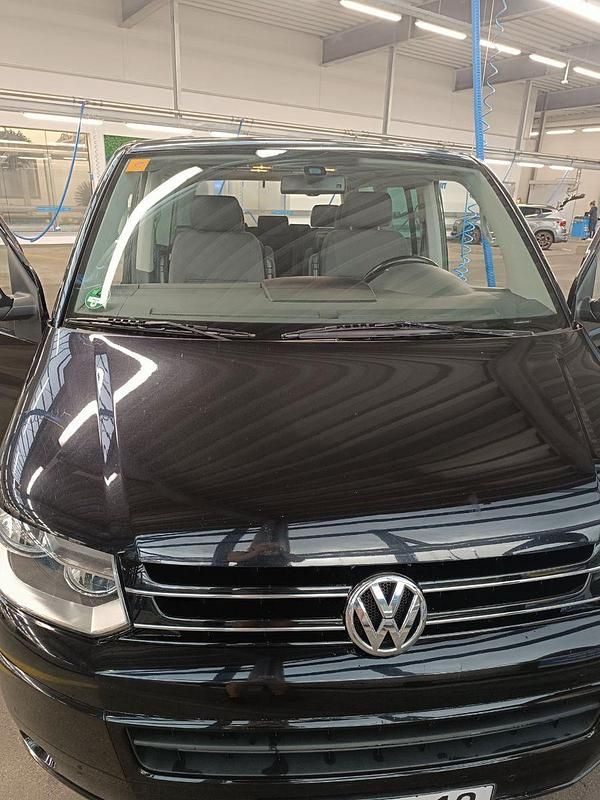 Gebraucht VW Multivan 179 PS (131 kW) 2009 Schwarz Van
