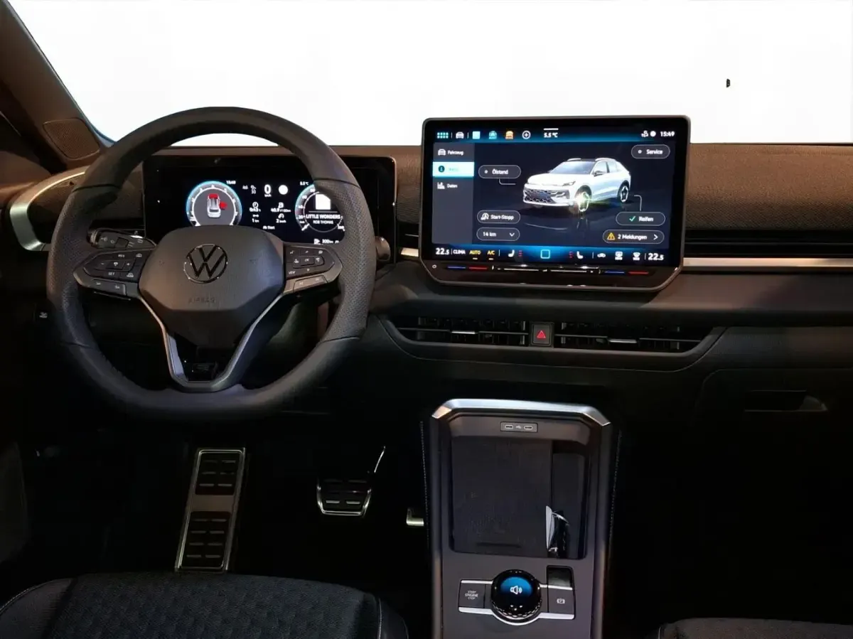 Gebraucht VW T-Roc R-line 150 PS (110 kW) 2026 SUV