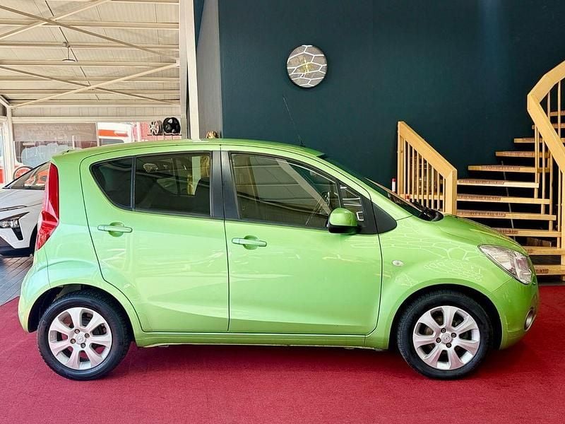 Używany Opel Agila Edition 65 KM (47 kW) 2008 Zielony Hatchback