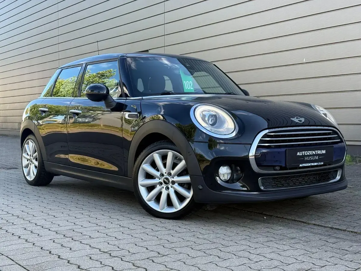 Gebraucht Mini Cooper 136 PS (100 kW) 2015 Schwarz Kleinwagen