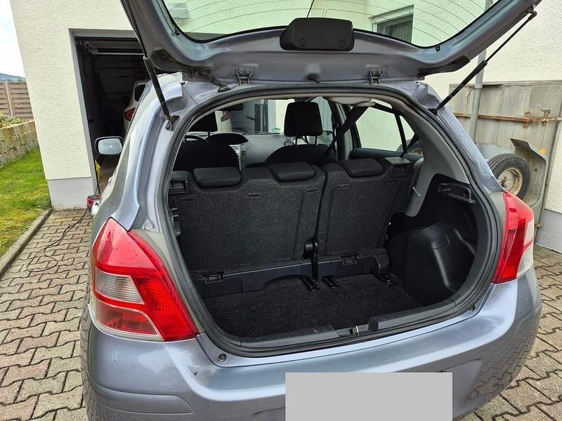 Gebraucht Toyota Yaris 69 PS (50 kW) 2011 Kleinwagen