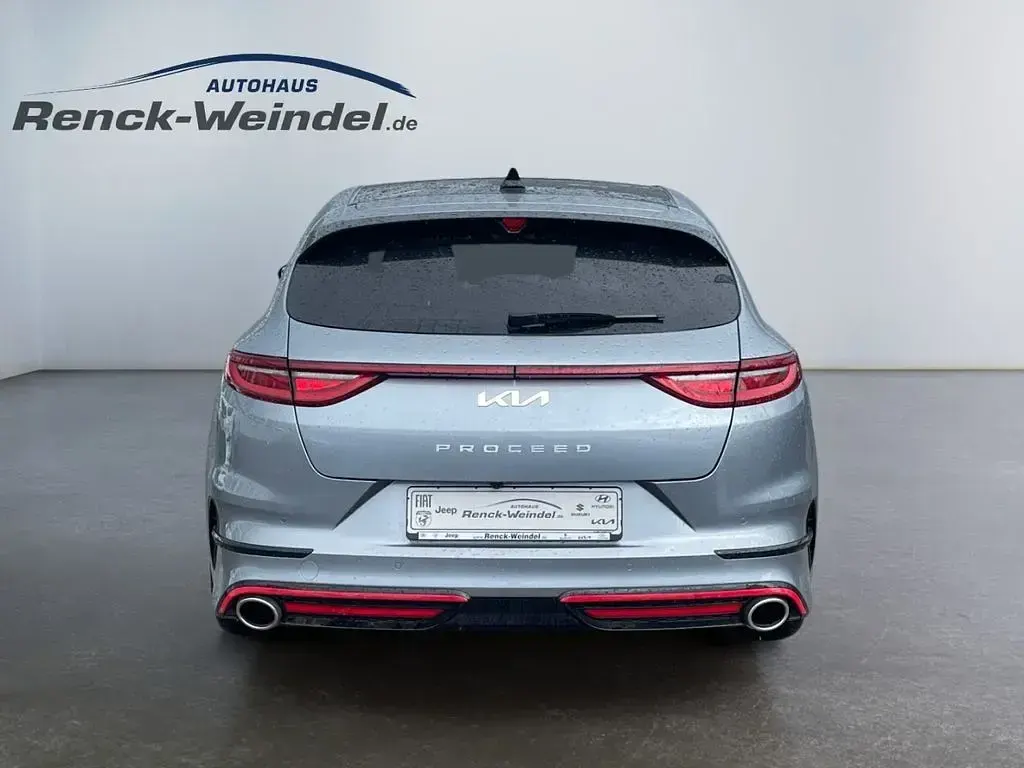 Gebraucht Kia ProCeed GT GT 204 PS (150 kW) 2022 Silber Kleinwagen