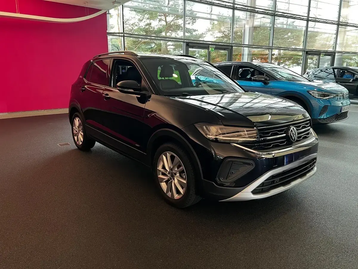 Gebraucht VW T-Cross Goal 116 PS (85 kW) 2025 Schwarz SUV