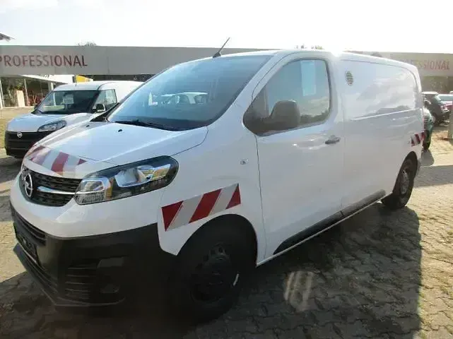 Gebraucht Opel Vivaro-e Combi Edition 102 PS (75 kW) 2020 Weiss Van / Kleinbus