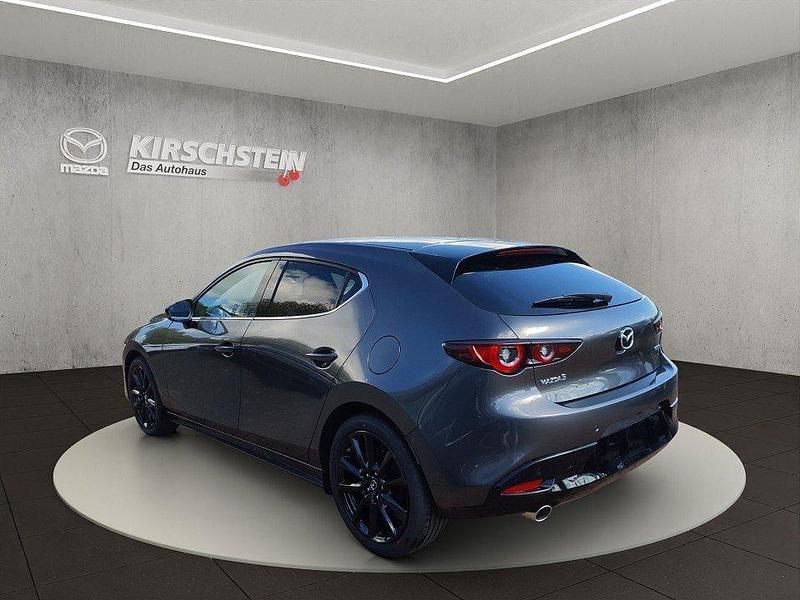 Neu Mazda 3 Homura-Line 186 PS (136 kW) 2025 Machine gray Limousine