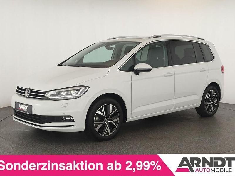 Weiss Gebraucht 2025 VW Touran Highline Van / Kleinbus | 35.784 € (Fairer Preis) - Bild 1/4