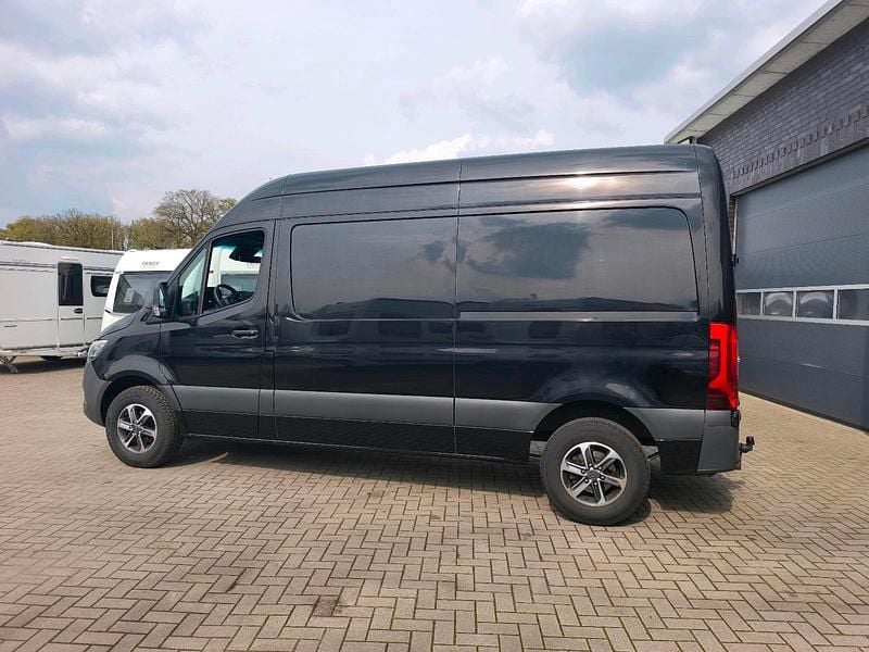 Gebraucht Mercedes Sprinter 143 PS (105 kW) 2019 Schwarz Van