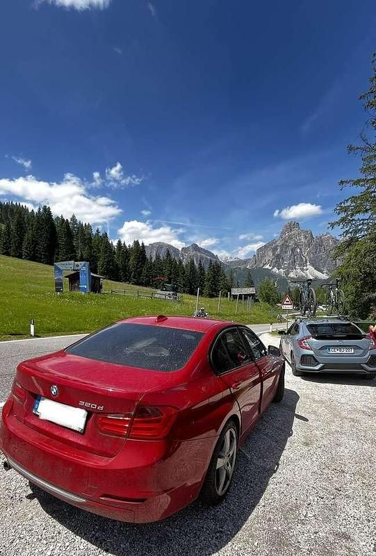 Gebraucht BMW 320 Luxury Line 184 PS (135 kW) 2012 Limousine