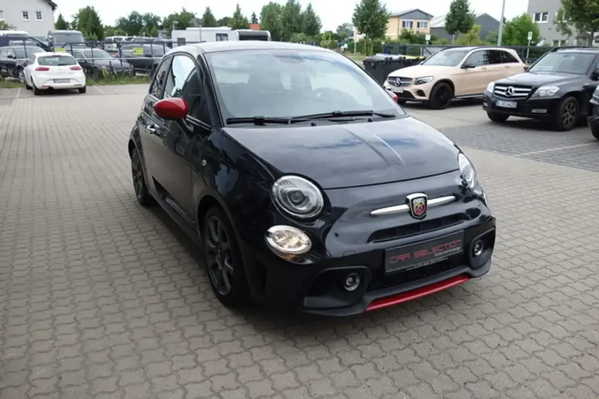 Gebraucht Abarth 595 165 PS (121 kW) 2023 Schwarz Coupé