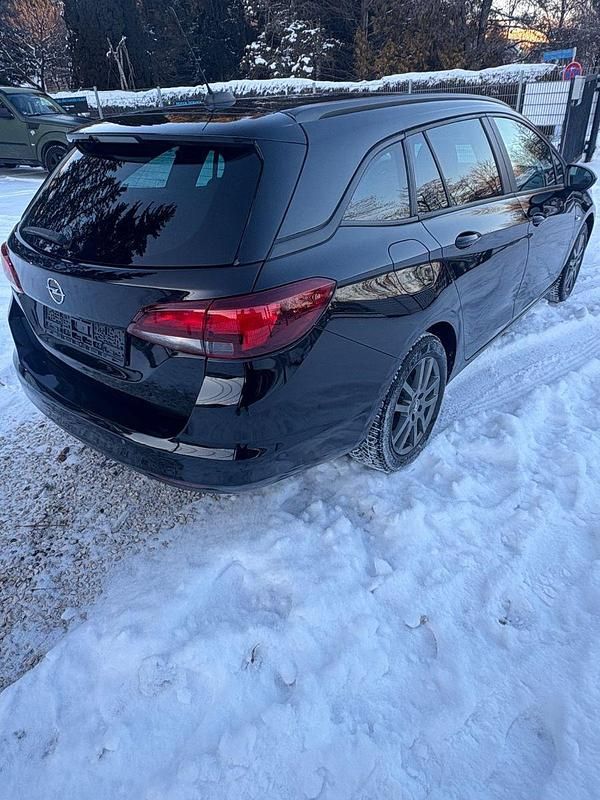Gebraucht Opel Astra Edition 131 PS (96 kW) 2022 Schwarz Kombi