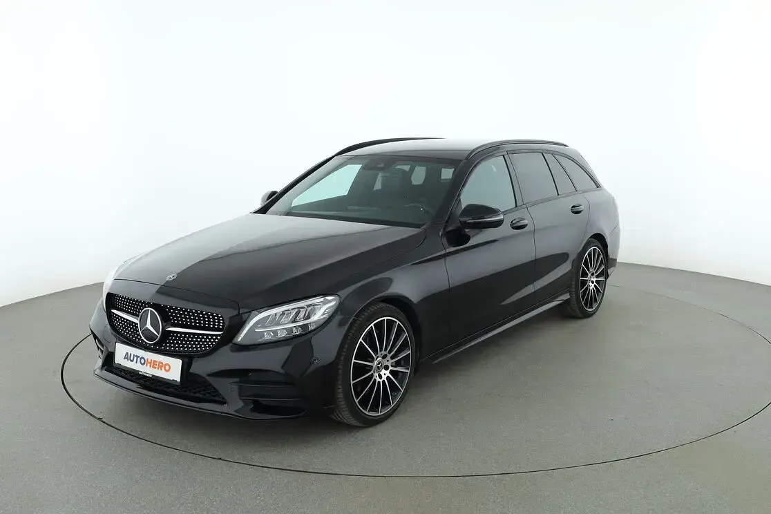 Gebraucht Mercedes C200 AMG line 2019 Kombi