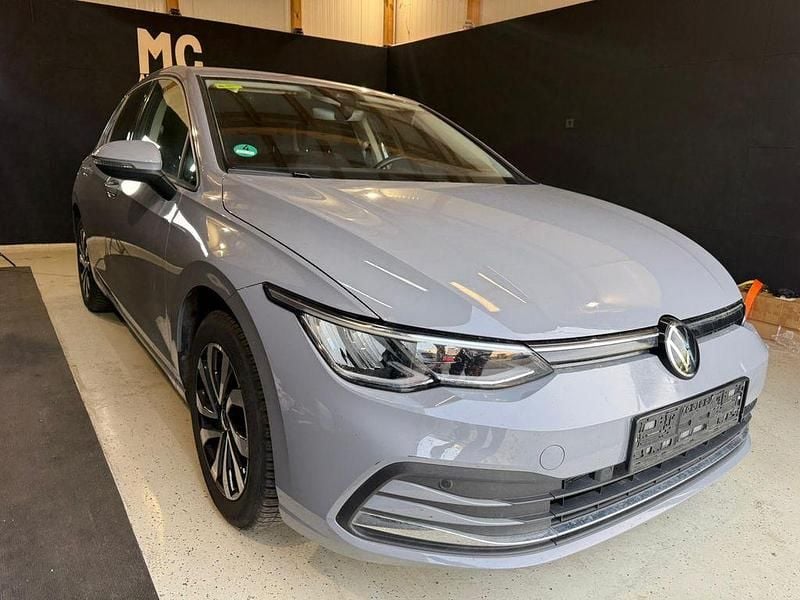 Gebraucht VW Golf VII Active 150 PS (110 kW) 2021 Grau Kleinwagen