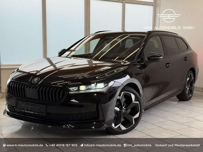 Ebony schwarz metallic Neu 2025 Skoda Superb SportLine Kombi | 49.990 € (Fairer Preis) - Bild 1/4