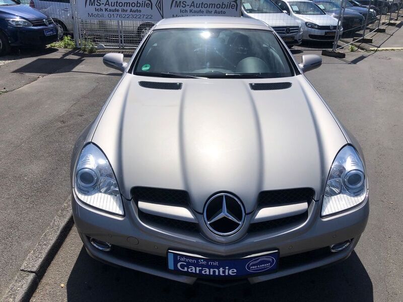 Silber Gebraucht 2008 Mercedes SLK200 Cabrio | 13.499 € (Etwas zu teuer) - Bild 1/4