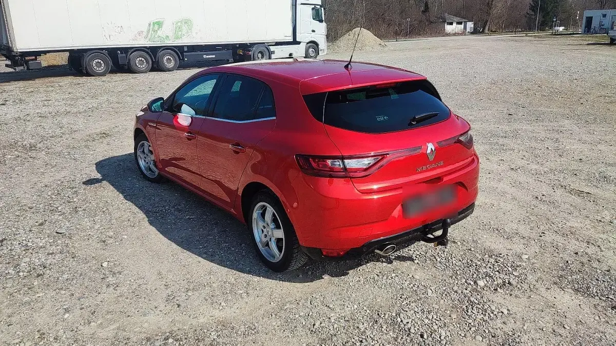Usata Renault Mégane Bose Edition 140 CV (102 kW) 2019 Rosso Berlina
