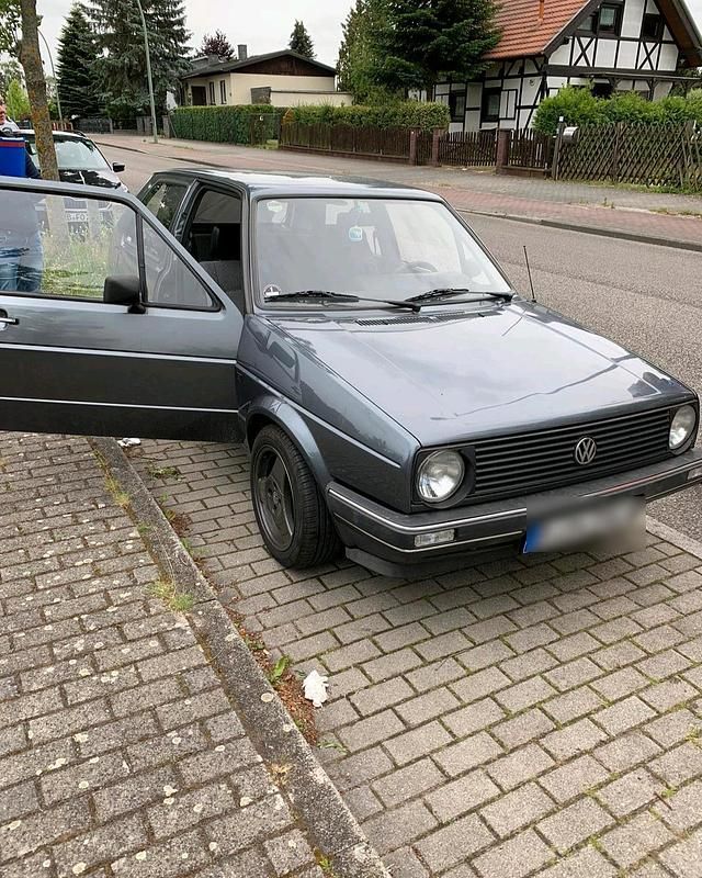 Grau Gebraucht 1986 VW Golf II Limousine | 4.000 € - Bild 1/4