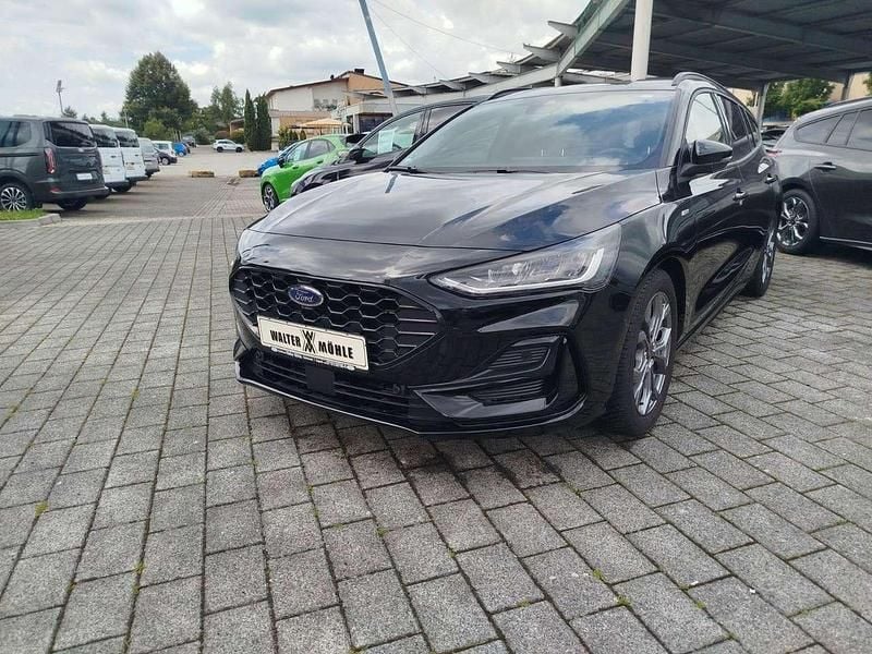 Agate black Gebraucht 2024 Ford Focus ST-Line X Kombi | 27.980 € (Etwas zu teuer) - Bild 1/4