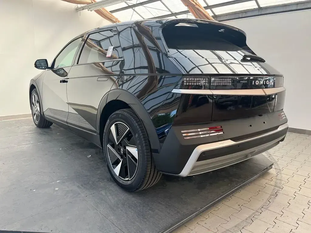 Neu Hyundai Ioniq 5 167 kW (228 PS) 2026 Abyss black / mic SUV