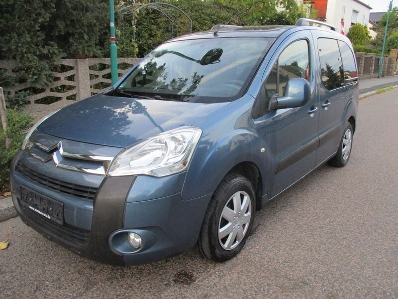 Gebraucht Peugeot Partner Tepee 120 PS (88 kW) 2010 Blau Van / Kleinbus