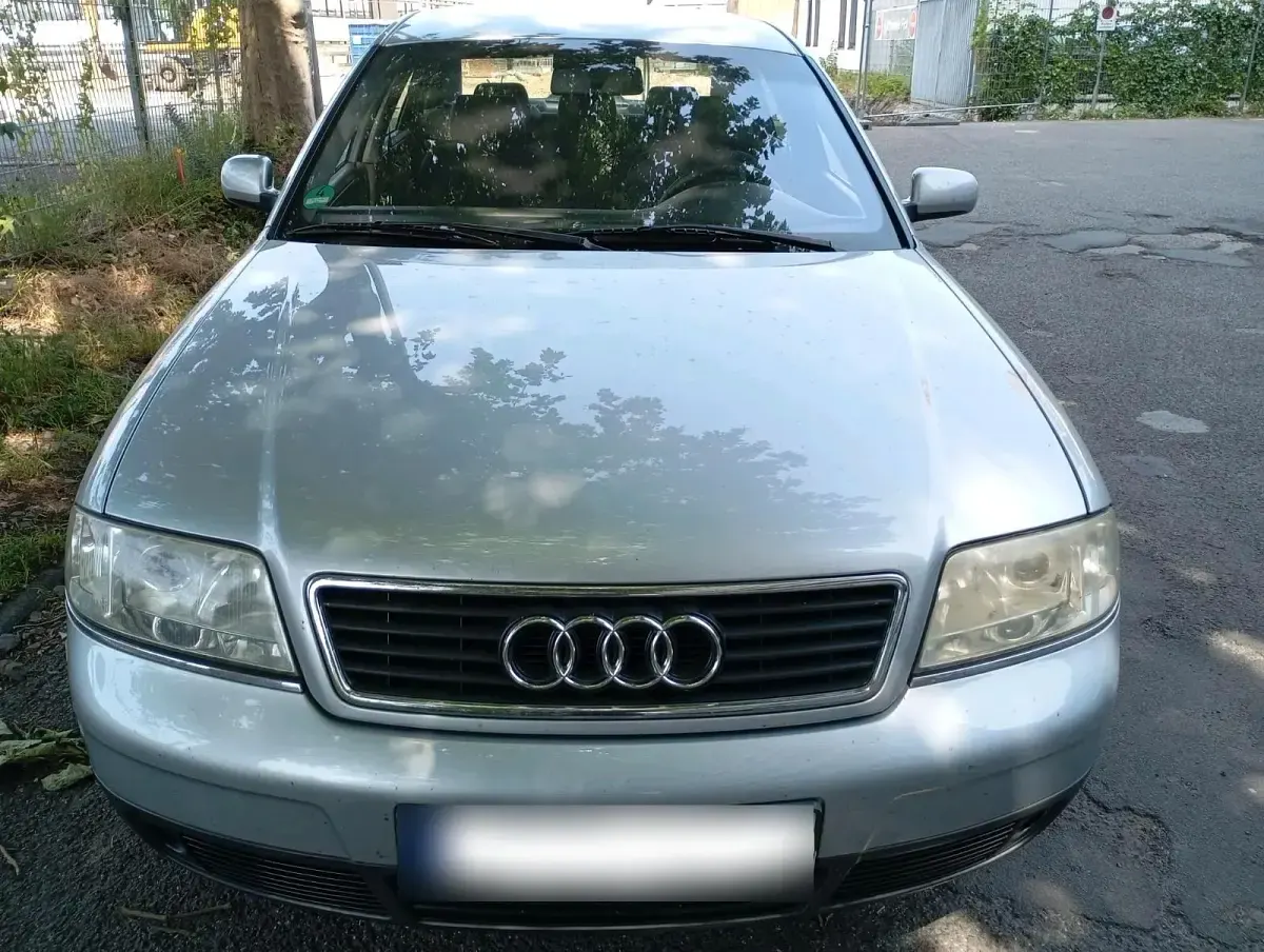 Usata Audi A6 165 CV (121 kW) 1997 Argento Berlina