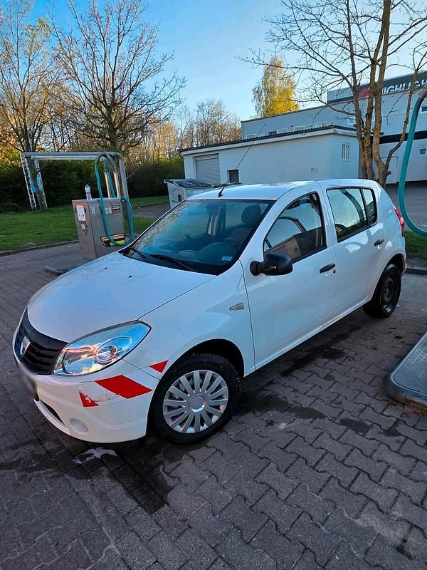 Second-hand Dacia Sandero 75 CP (55 kW) 2009 Alb Hatchback
