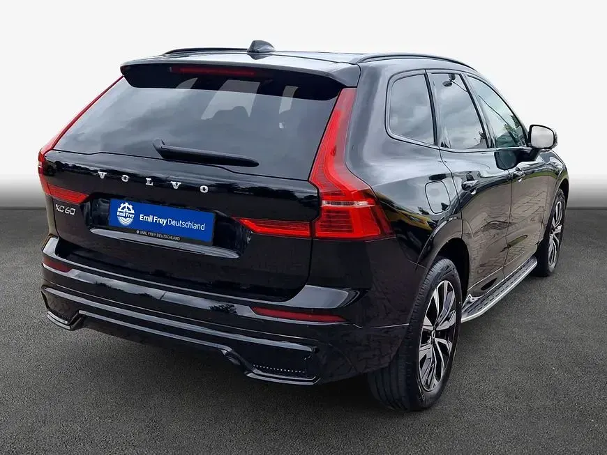 Gebraucht Volvo XC60 145 PS (106 kW) 2023 SUV