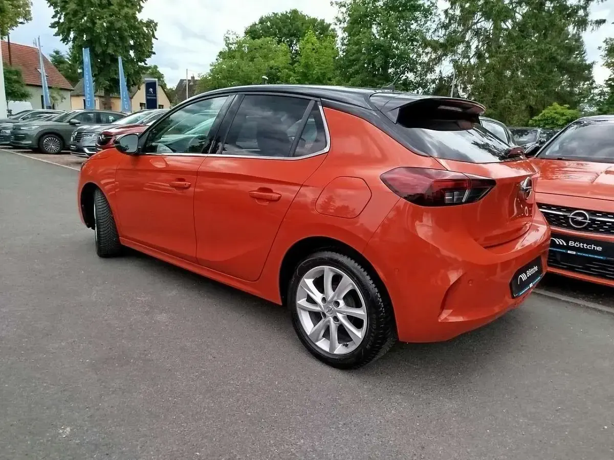 Gebraucht Opel Corsa Elegance 75 PS (55 kW) 2023 Power orange/dynamik orange Kleinwagen