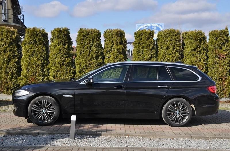 Gebraucht BMW 520 184 PS (135 kW) 2010 Schwarz