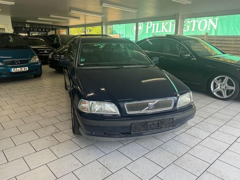 Gebraucht Volvo V40 1999 Blau Kombi