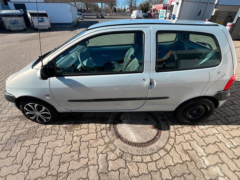 Gebraucht Renault Twingo 58 PS (42 kW) 2007 Grau Kleinwagen
