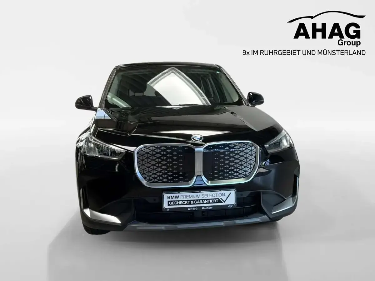 Gebraucht BMW iX1 Performance 230 kW (313 PS) 2023 Schwarz SUV