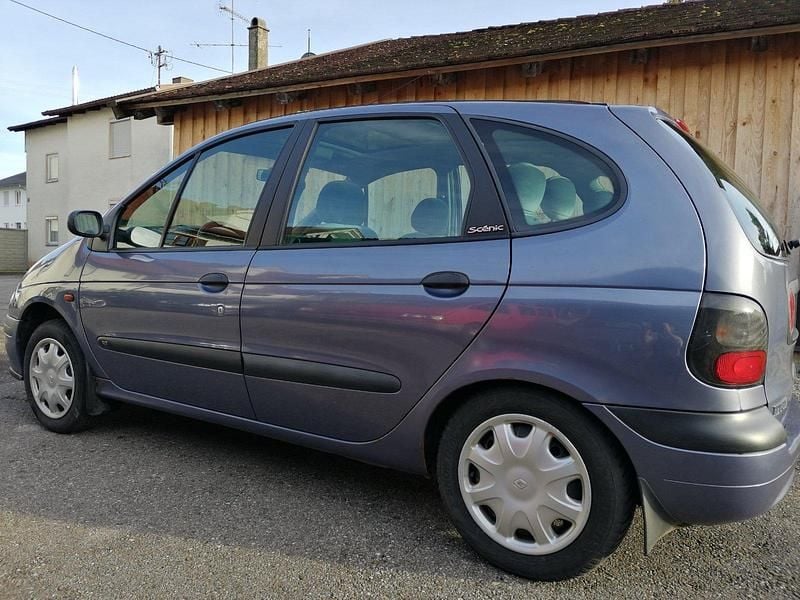 Gebraucht Renault Scénic 90 PS (66 kW) 1999 Blau Van / Kleinbus