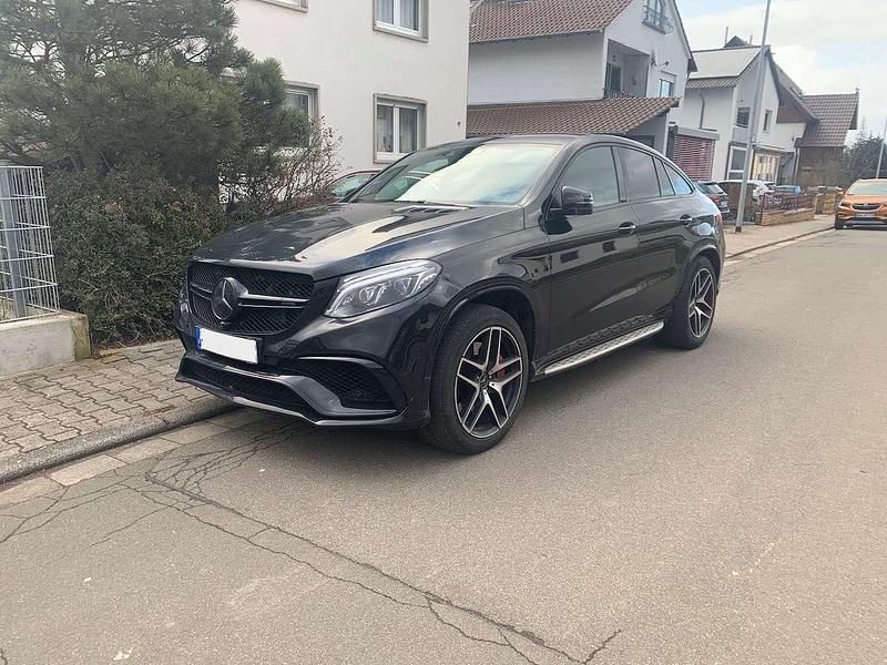 Schwarz Gebraucht 2016 Mercedes GLE63 AMG AMG SUV | 31.400 € (Superpreis) - Bild 1/4