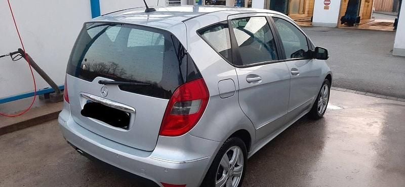 Usata Mercedes A180 2012 Argento Utilitaria