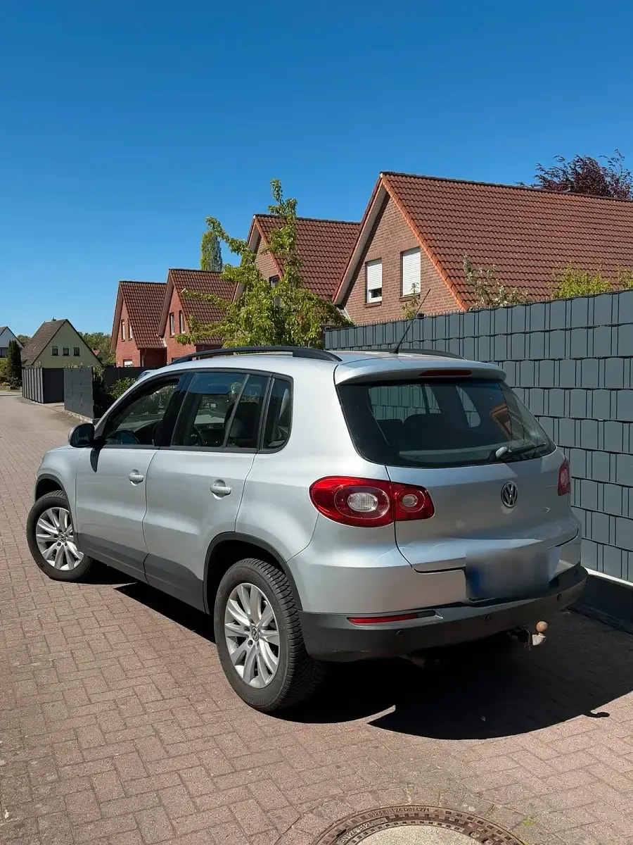 Używany VW Tiguan 150 KM (110 kW) 2009 Srebrny SUV